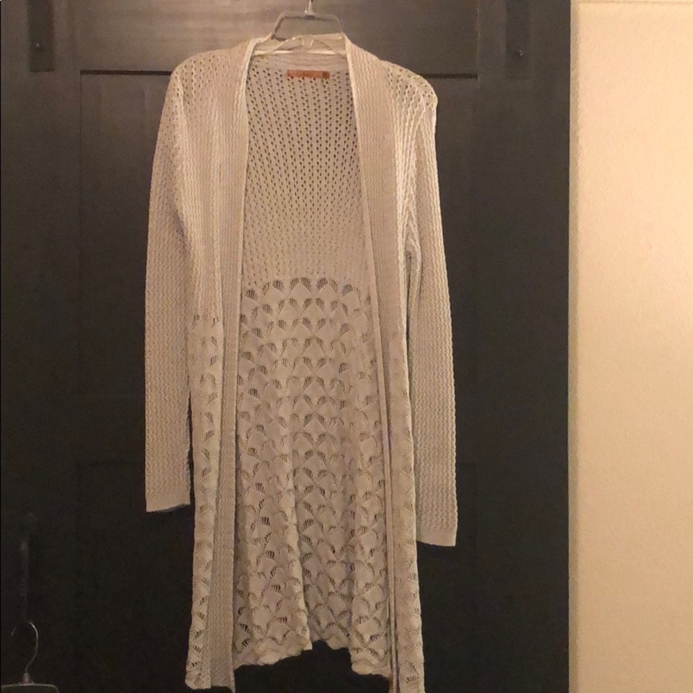 Size L silver duster sweater